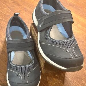 Ryka Charcoal Blue Echo Mary Jane Slip On Walking Sneakers with Strap Shoes